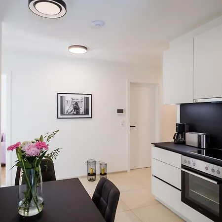 Moderne Mit Terrasse Apartman Innsbruck